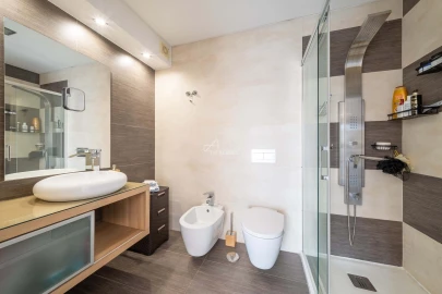 Moradia T4 para Venda em Agualva e Mira-Sintra