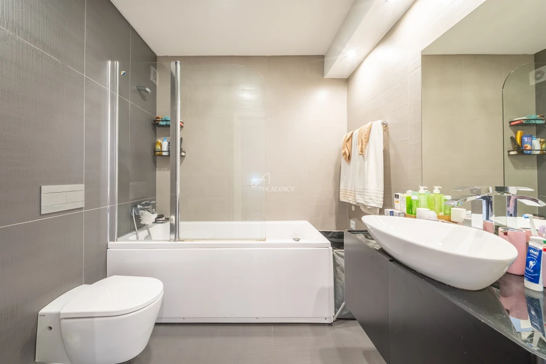 Moradia T4 para Venda em Agualva e Mira-Sintra Foto 16