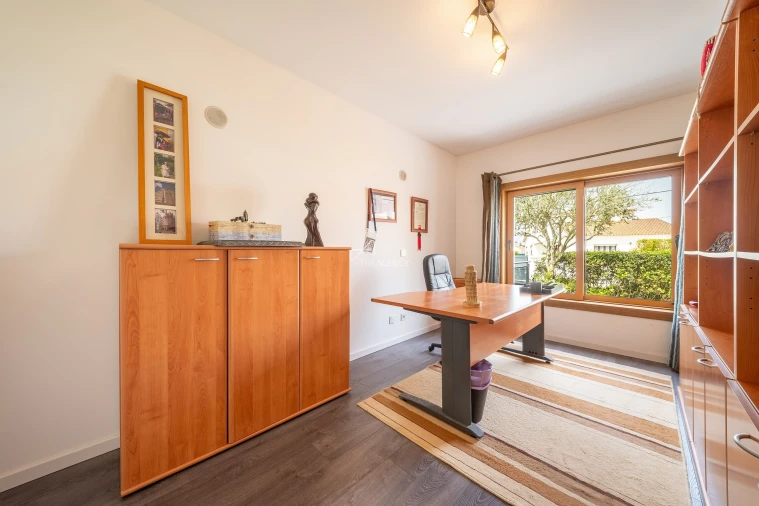 Moradia T4 para Venda em Agualva e Mira-Sintra Foto 24