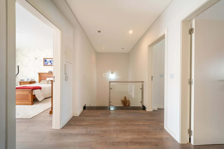 Moradia T4 para Venda em Agualva e Mira-Sintra Foto 23