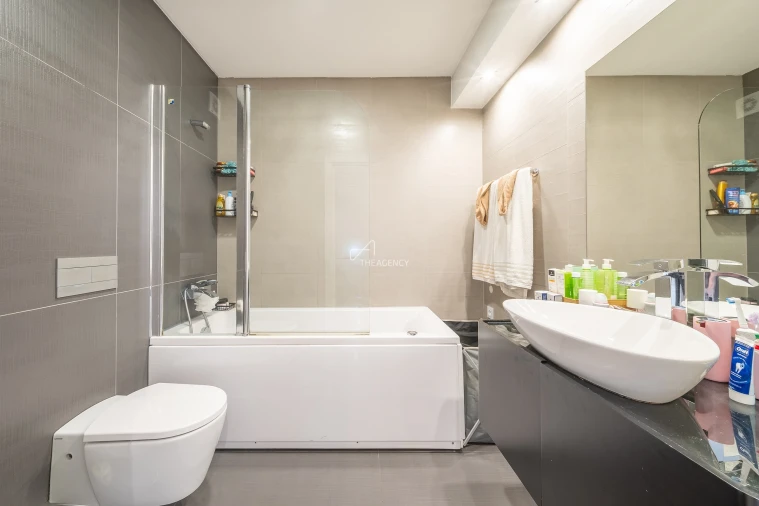 Moradia T4 para Venda em Agualva e Mira-Sintra Foto 16