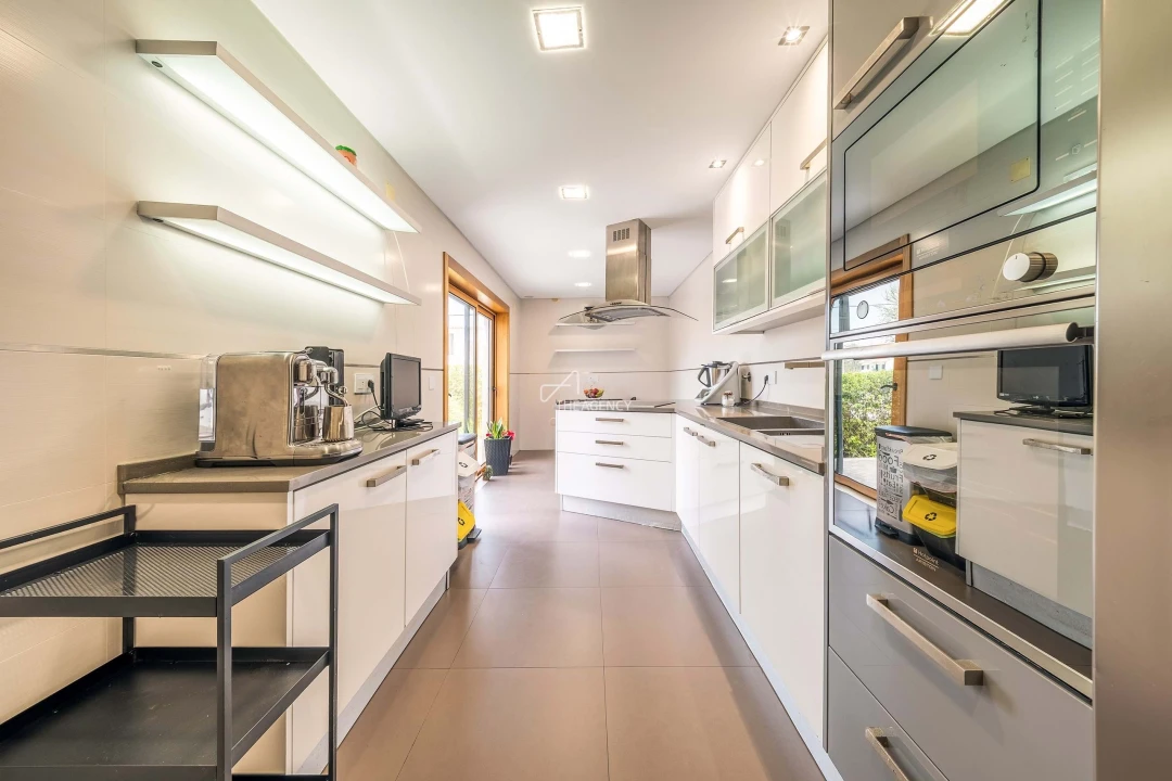 Moradia T4 para Venda em Agualva e Mira-Sintra Foto 7