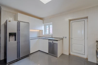 Moradia T3 para Venda em Alcabideche