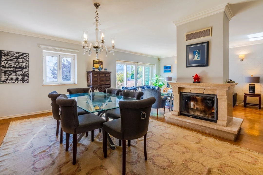 Moradia T3 para Venda em Alcabideche Foto 14