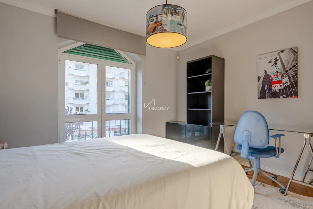 Moradia T3 para Venda em Alcabideche Foto 39