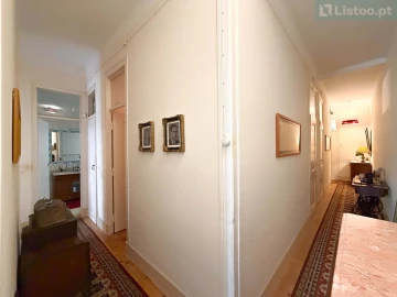 Apartamento T5 para Venda em Arroios