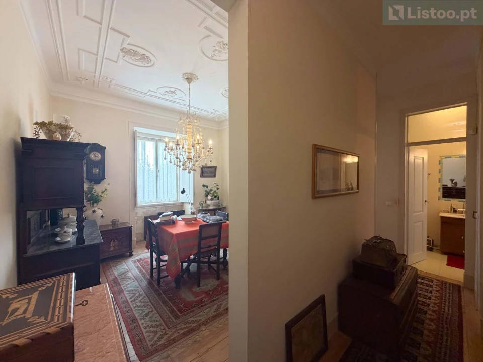 Apartamento T5 para Venda em Arroios Foto 14