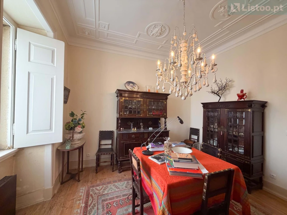 Apartamento T5 para Venda em Arroios Foto 22