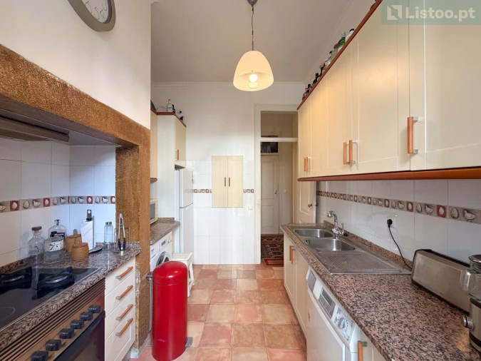 Apartamento T5 para Venda em Arroios Foto 19