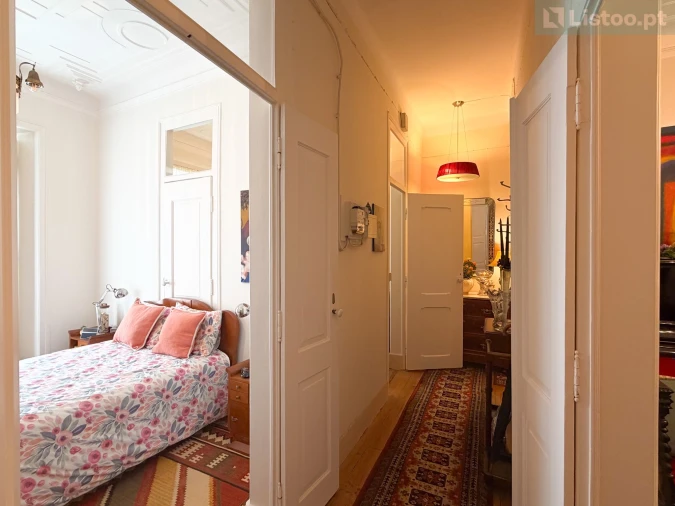 Apartamento T5 para Venda em Arroios Foto 2