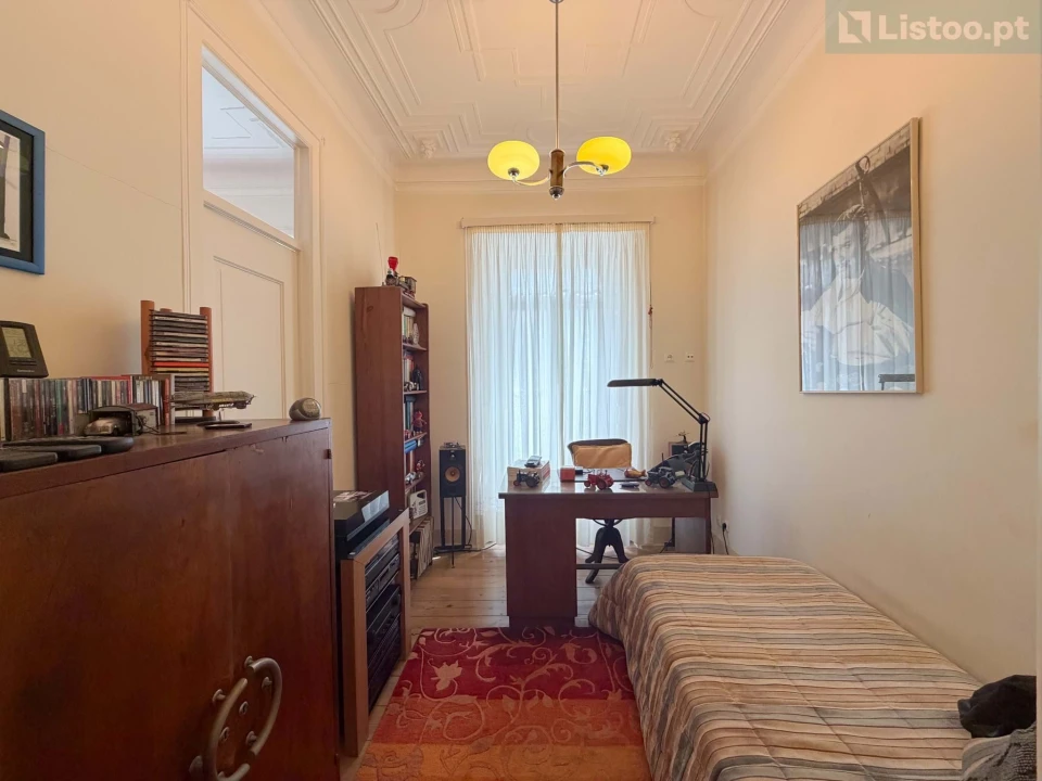 Apartamento T5 para Venda em Arroios Foto 11