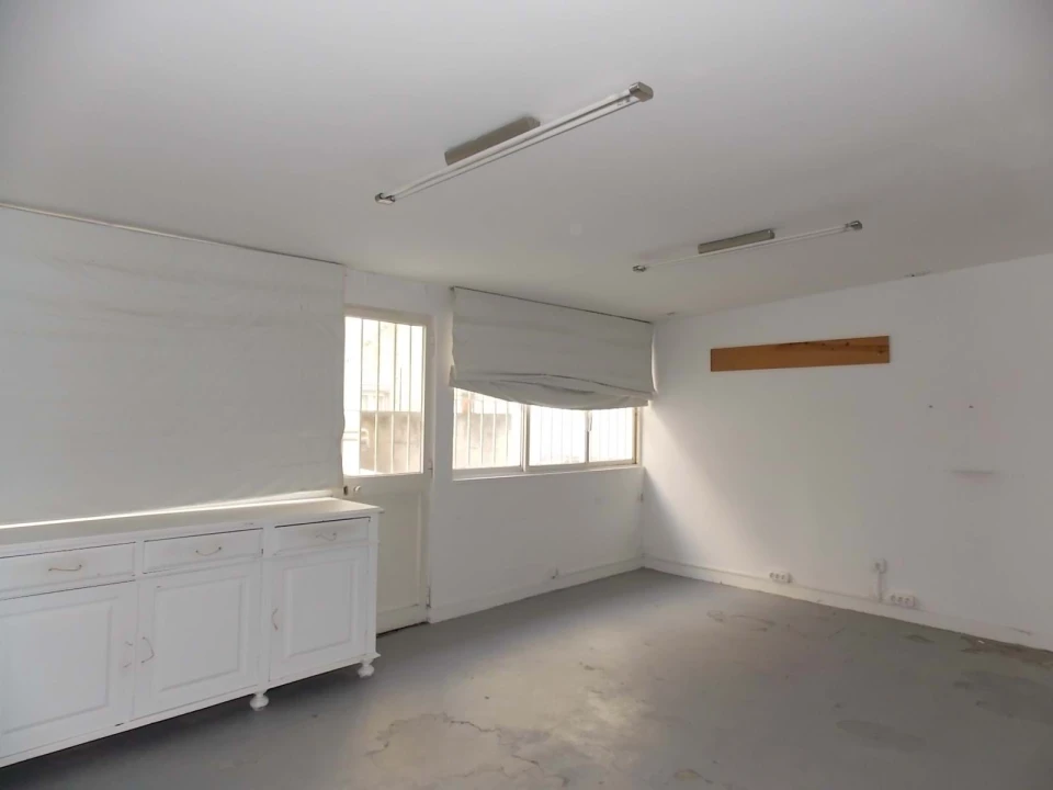 Apartamento T4 para Venda em Arroios Foto 9