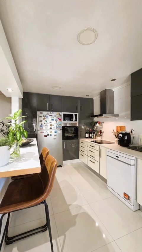 Apartamento T2 para Venda em Ramada e Caneças