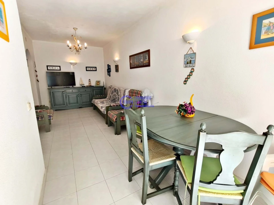 Apartamento T1 para Venda em Armação de Pera Foto 6
