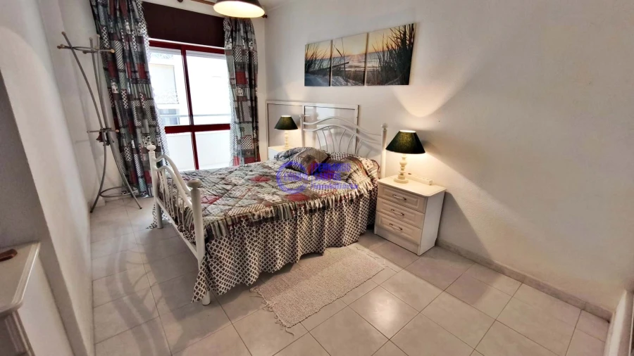 Apartamento T1 para Venda em Armação de Pera Foto 4