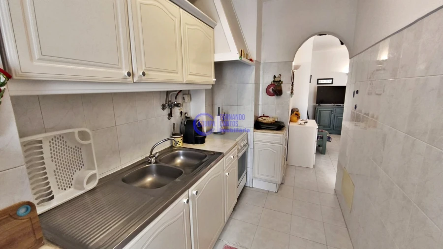 Apartamento T1 para Venda em Armação de Pera Foto 3