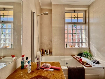 Moradia T5 para Venda em Alcabideche