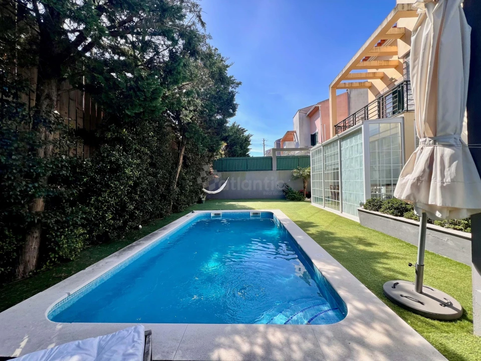 Moradia T5 para Venda em Alcabideche Foto 50