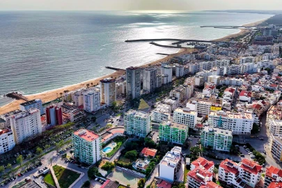 Terreno para Venda em Quarteira