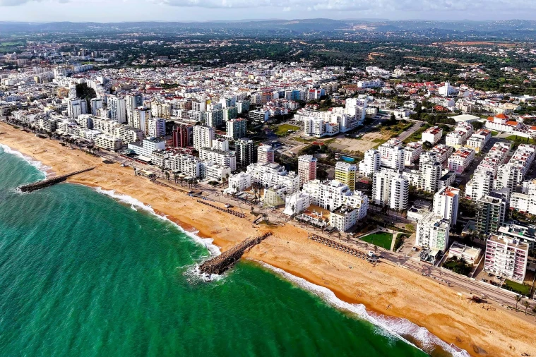 Terreno para Venda em Quarteira Foto 18