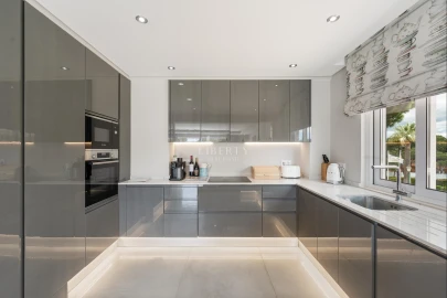 Apartamento T3 para Venda em Almancil