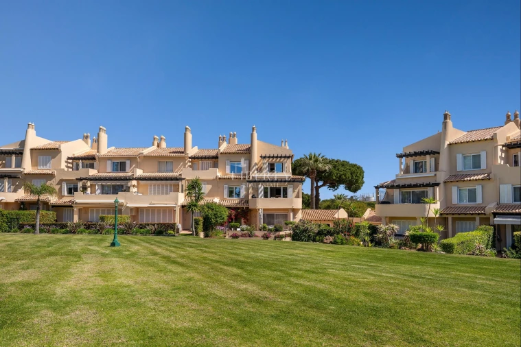 Apartamento T3 para Venda em Almancil Foto 22