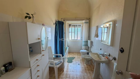 Prédio para Venda em Brinches