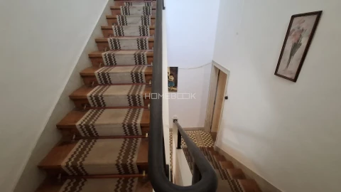 Prédio para Venda em Brinches