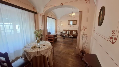 Prédio para Venda em Brinches