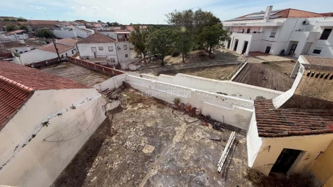 Prédio para Venda em Brinches