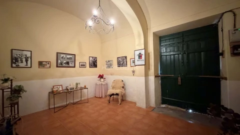 Prédio para Venda em Brinches