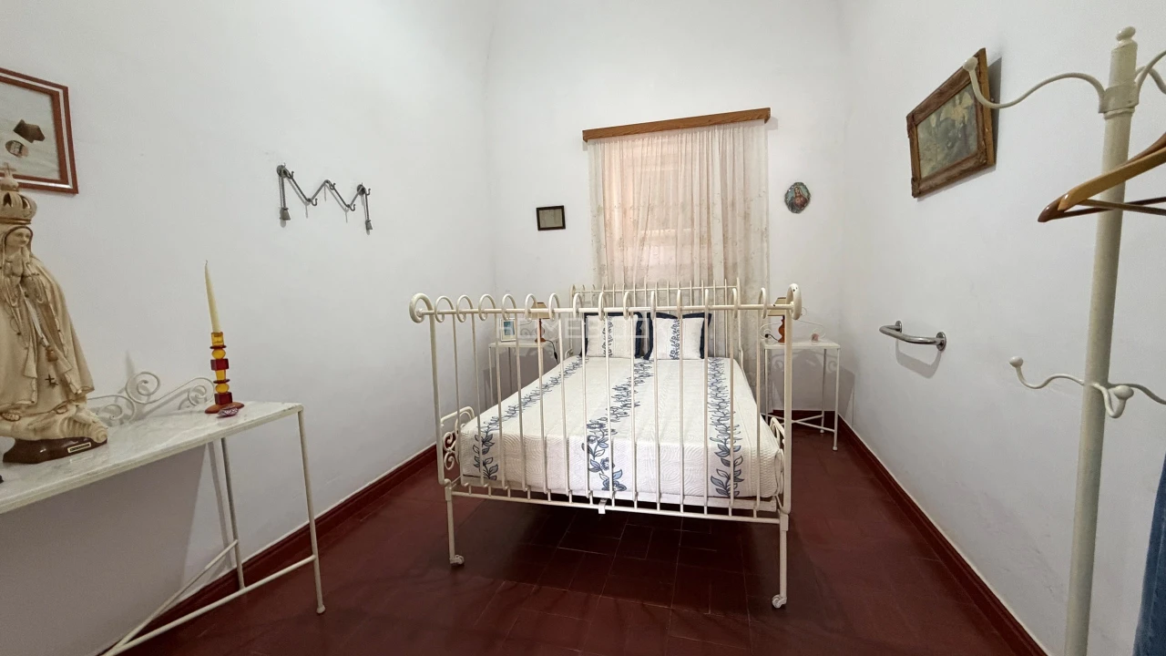 Prédio para Venda em Brinches Foto 12