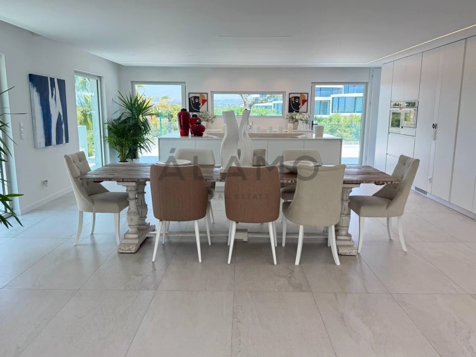 Moradia T5 para Venda em Almancil Foto 8