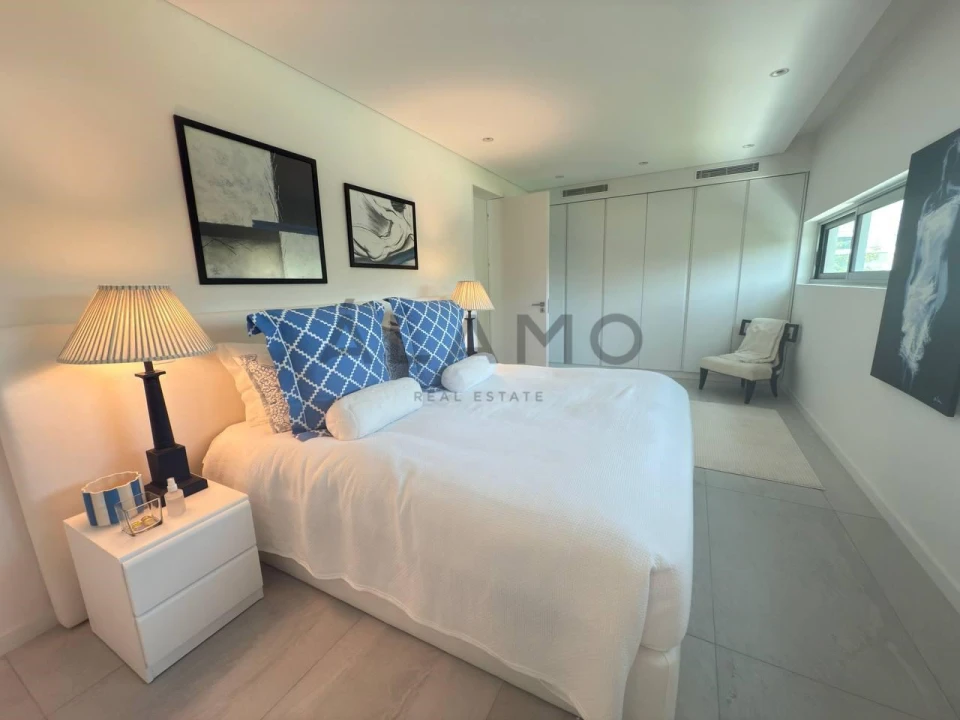 Moradia T5 para Venda em Almancil Foto 9