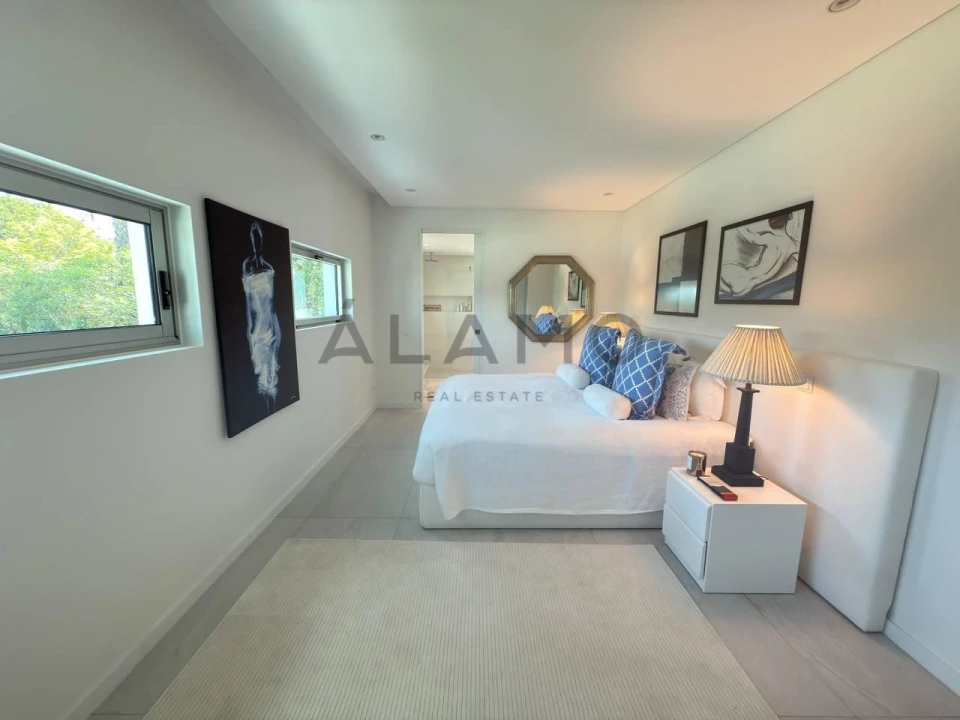 Moradia T5 para Venda em Almancil Foto 10