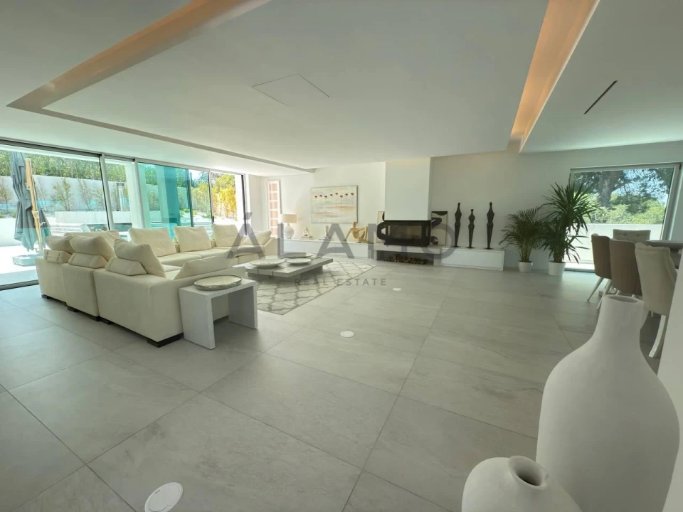 Moradia T5 para Venda em Almancil Foto 18