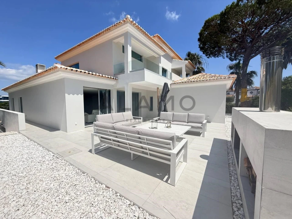 Moradia T5 para Venda em Almancil Foto 19