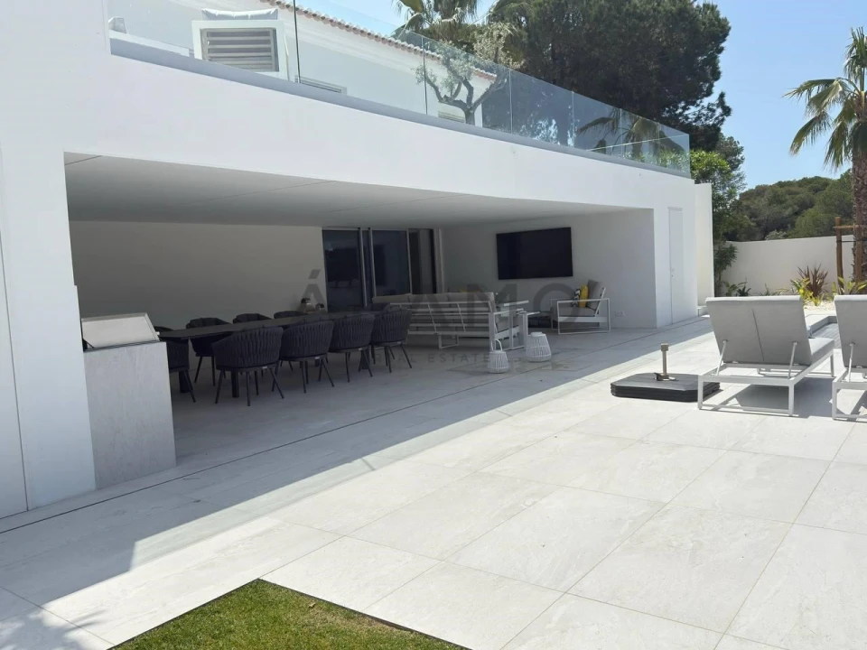 Moradia T5 para Venda em Almancil Foto 24