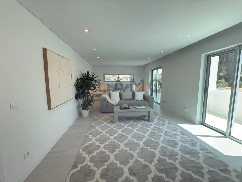 Moradia T5 para Venda em Almancil Foto 25