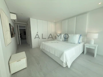 Moradia T5 para Venda em Almancil