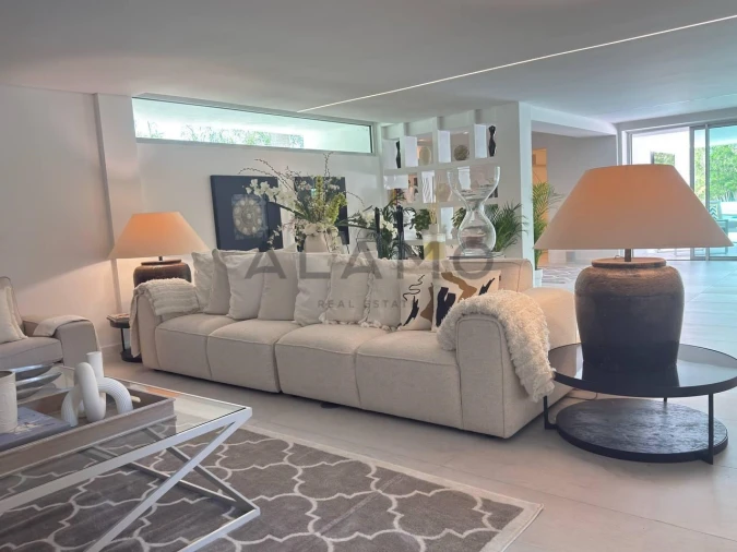 Moradia T5 para Venda em Almancil Foto 5