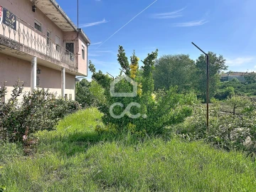 Moradia T3 para Venda em Santa Maria Maior