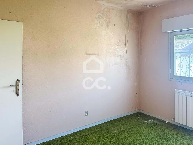 Moradia T3 para Venda em Santa Maria Maior Foto 14