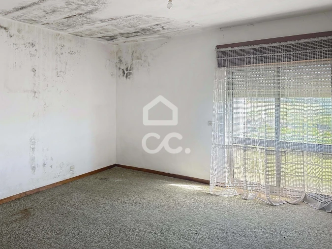 Moradia T3 para Venda em Santa Maria Maior Foto 25