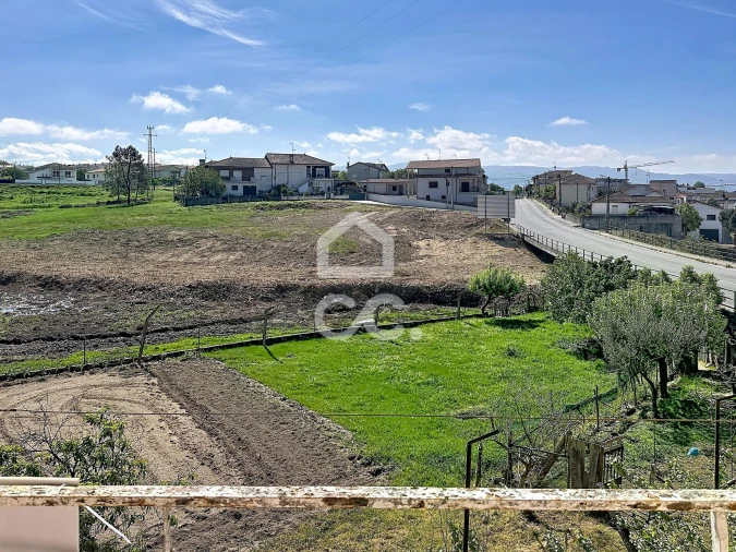 Moradia T3 para Venda em Santa Maria Maior Foto 30