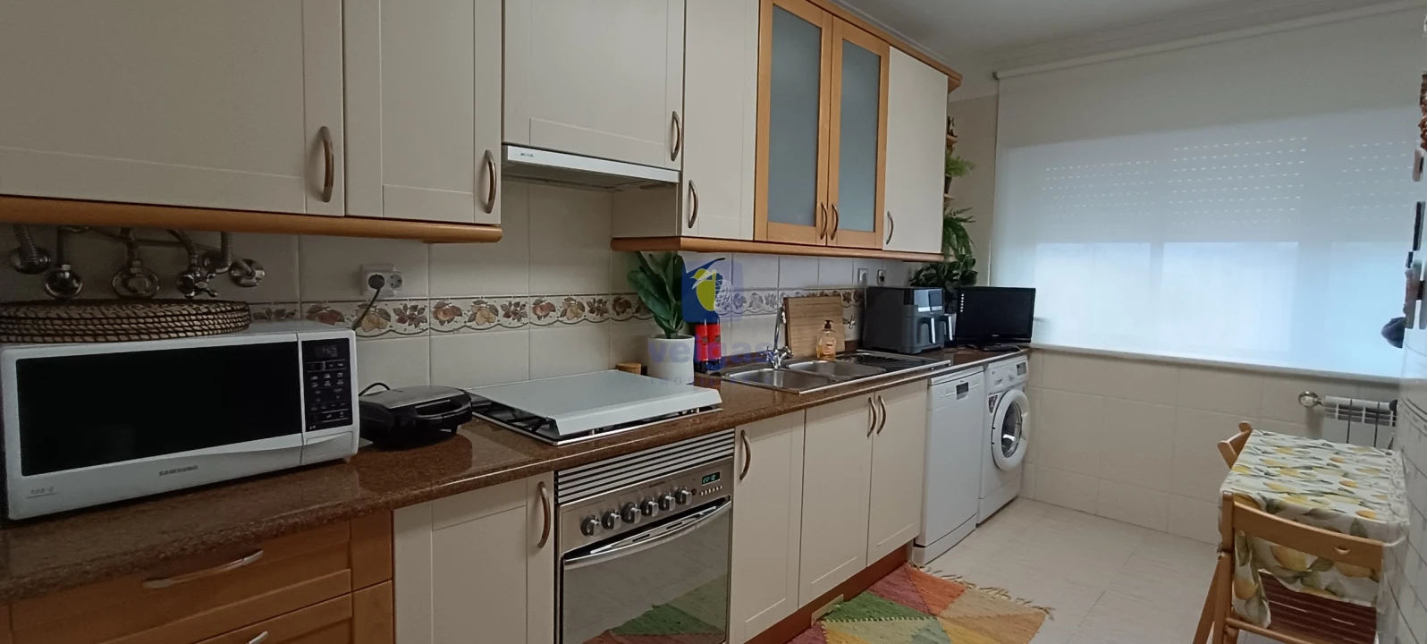 Apartamento T2 para Venda em Ramada e Caneças Foto 2