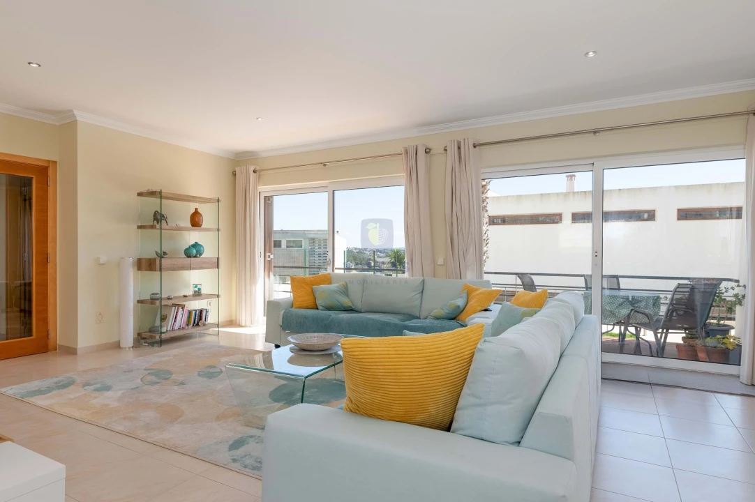 Moradia T3 para Venda em Foz do Arelho Foto 8