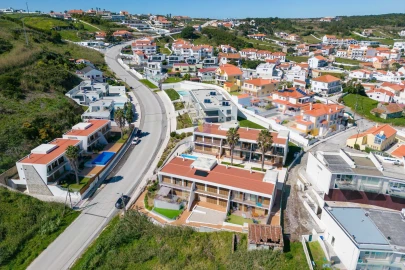 Moradia T3 para Venda em Foz do Arelho