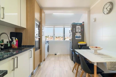 Apartamento T2 para Venda em São Domingos de Rana