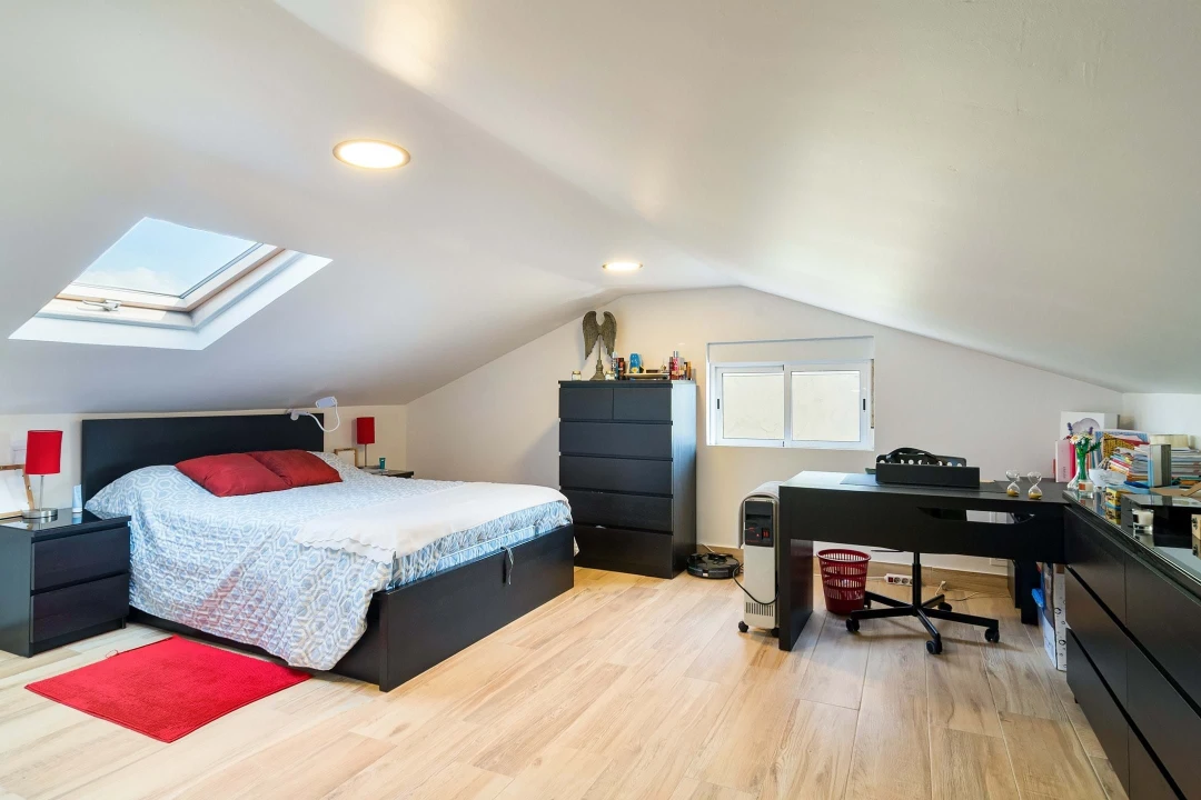 Apartamento T2 para Venda em São Domingos de Rana Foto 11